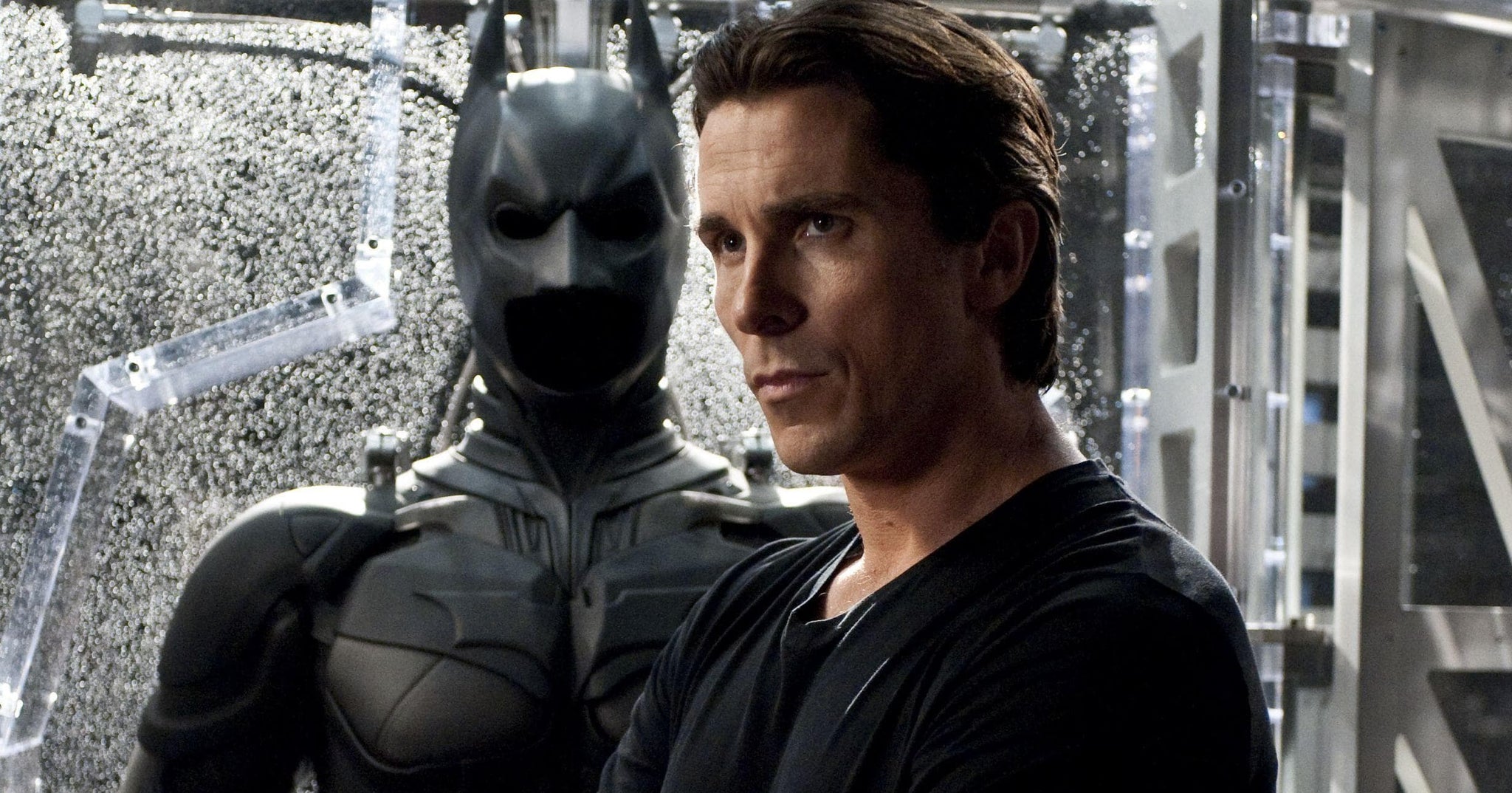“He was absolutely fantastic company”: Christian Bale Debunked Method Acting Rumor of Heath Ledger After Working Together in The Dark Knight 2 Christian Bale with his Batman suit